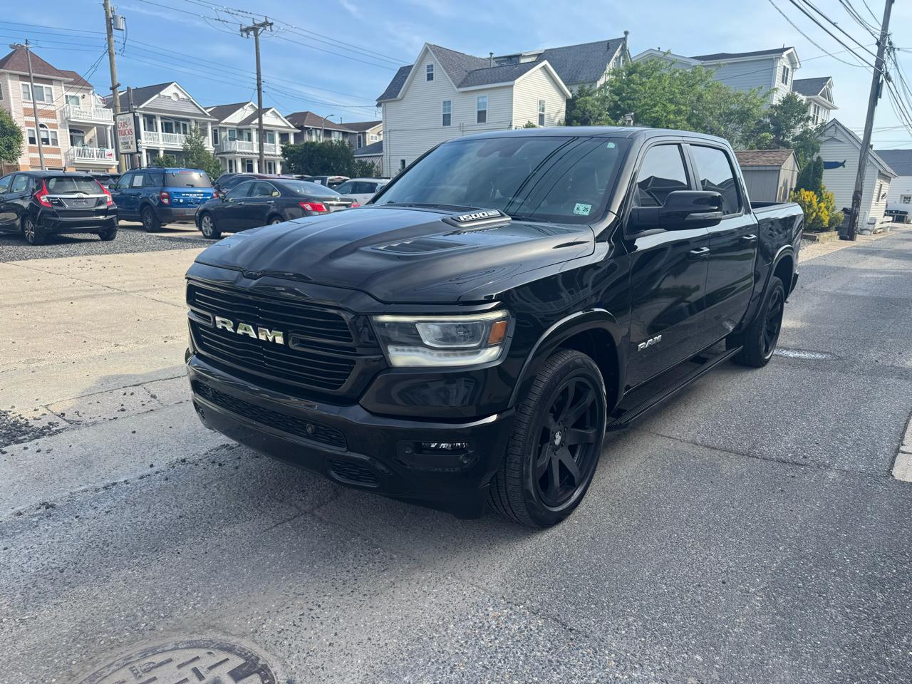 2021 RAM 1500 Laramie 4x4 Crew Cab 5'7's photo