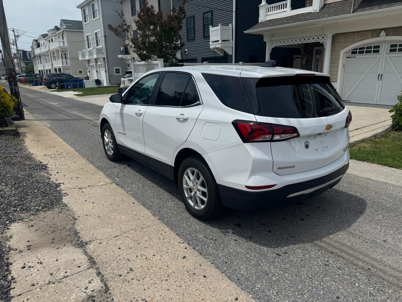Chevrolet Equinox AWD 4dr LT w/1LT 2023