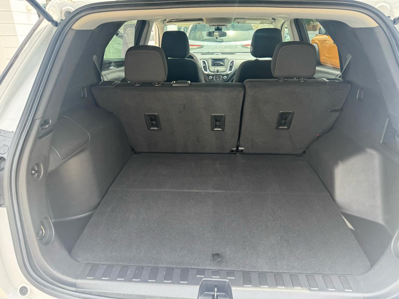 Chevrolet Equinox AWD 4dr LT w/1LT 2023