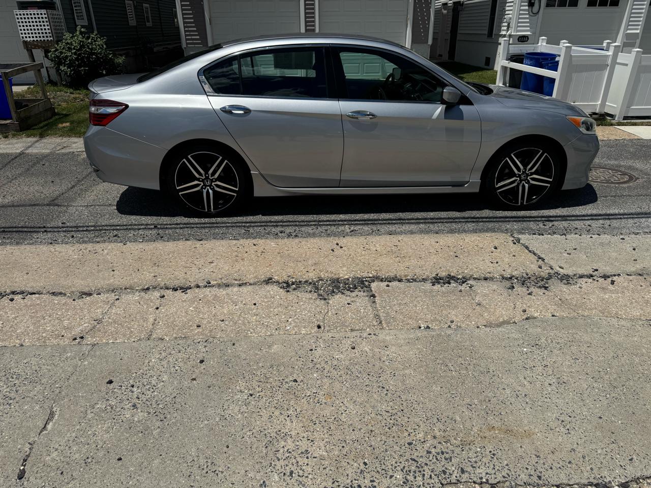 Honda Accord Sedan Sport CVT 2017