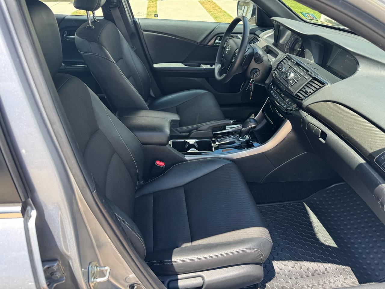 Honda Accord Sedan Sport CVT 2017