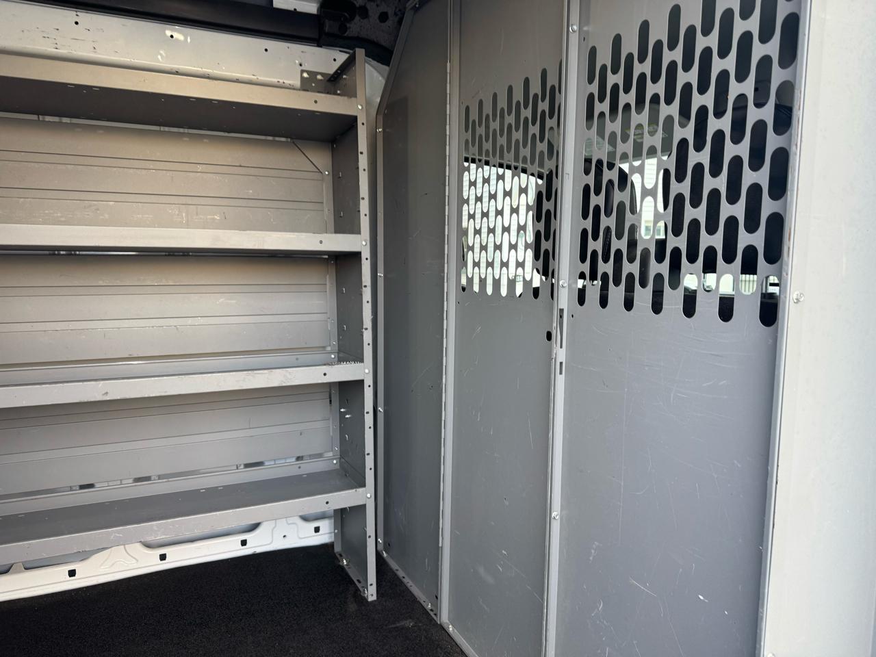 Ford Transit Cargo Van T-250 148" Med Rf 9070 GVWR RWD 2024