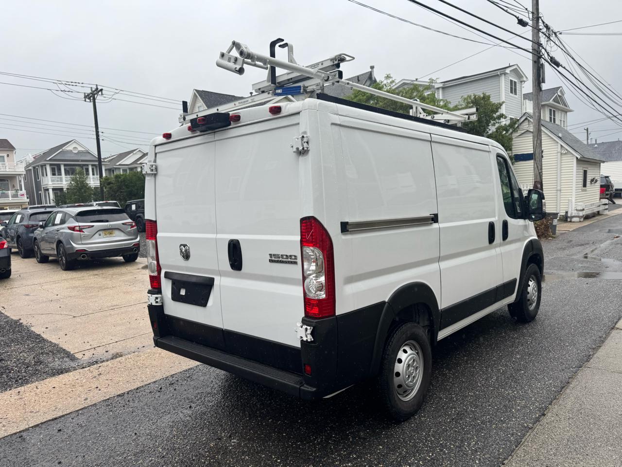 RAM ProMaster Cargo Van 1500 Low Roof 118" WB 2023
