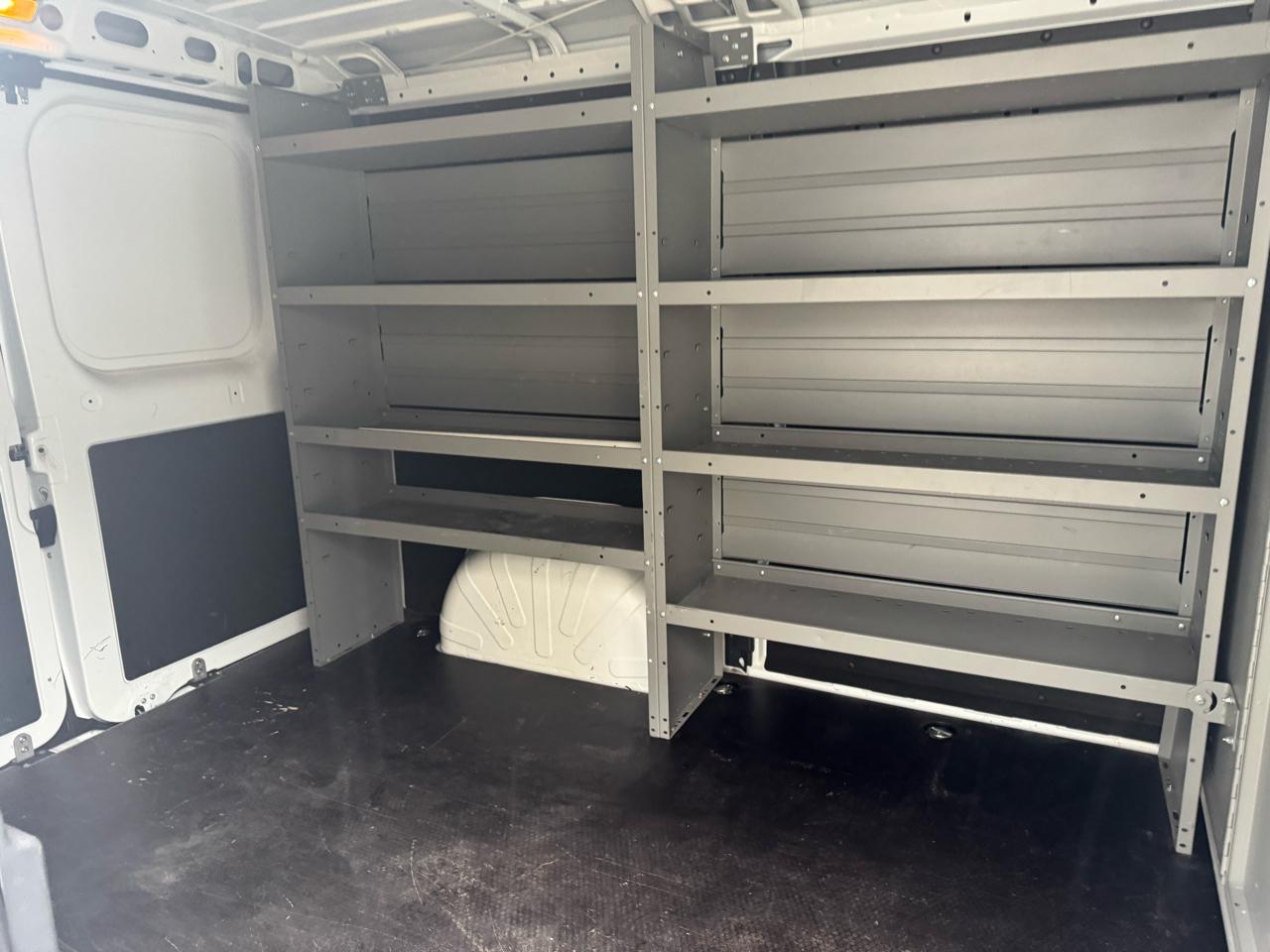 RAM ProMaster Cargo Van 1500 Low Roof 118" WB 2023