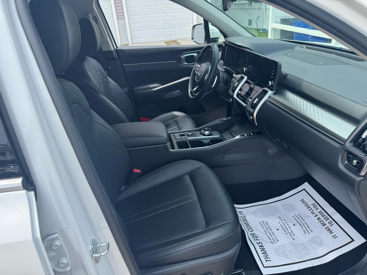 Kia Sorento Hybrid EX AWD 2023