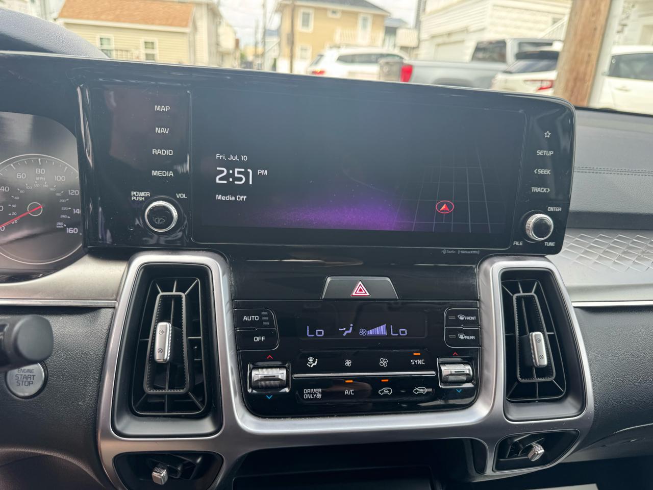 Kia Sorento Hybrid EX AWD 2023