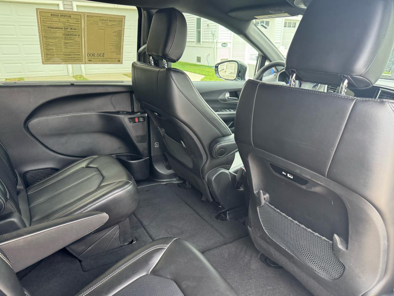 Chrysler Pacifica Select FWD 2025