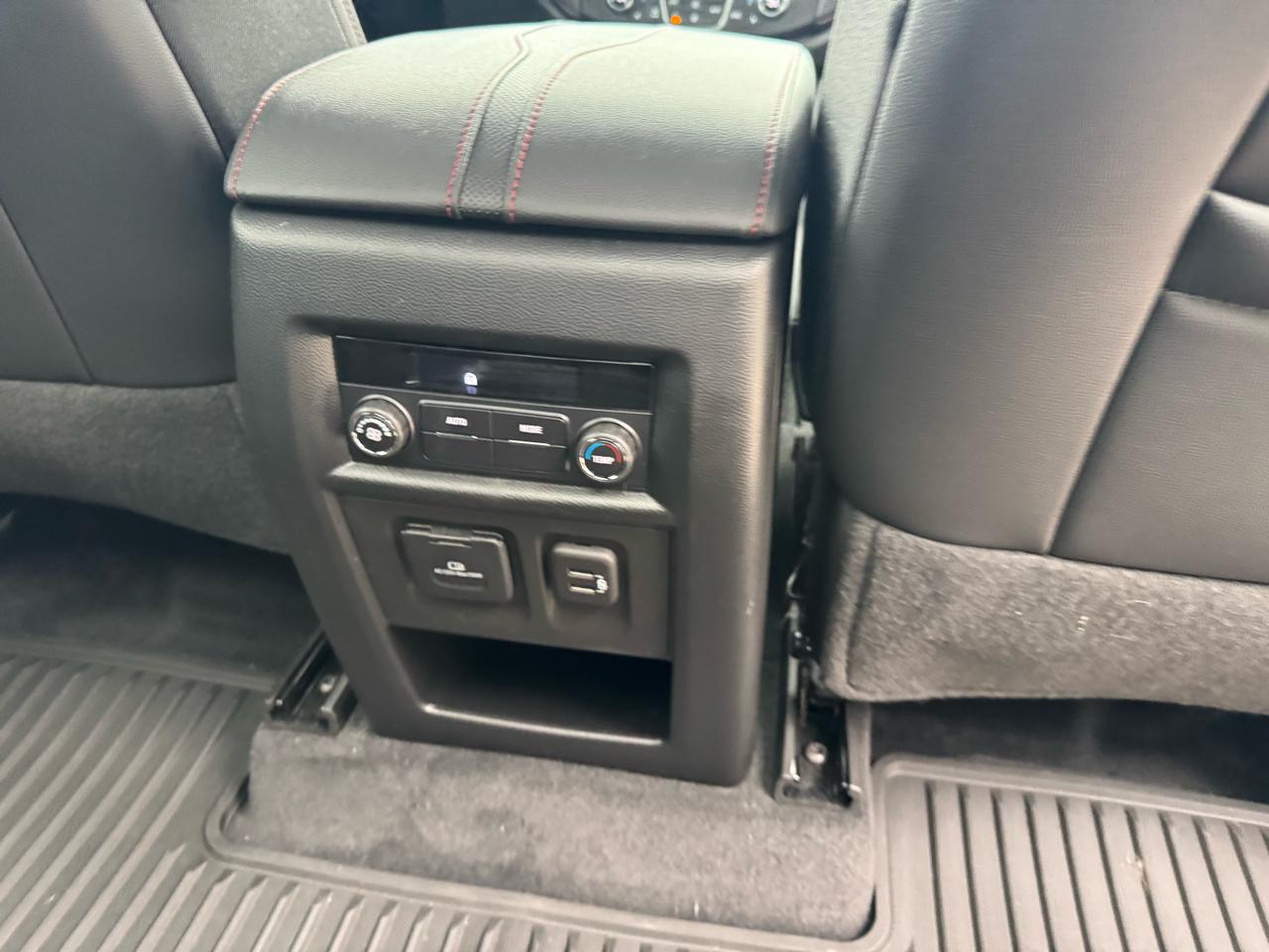 Chevrolet Traverse AWD 4dr RS 2023