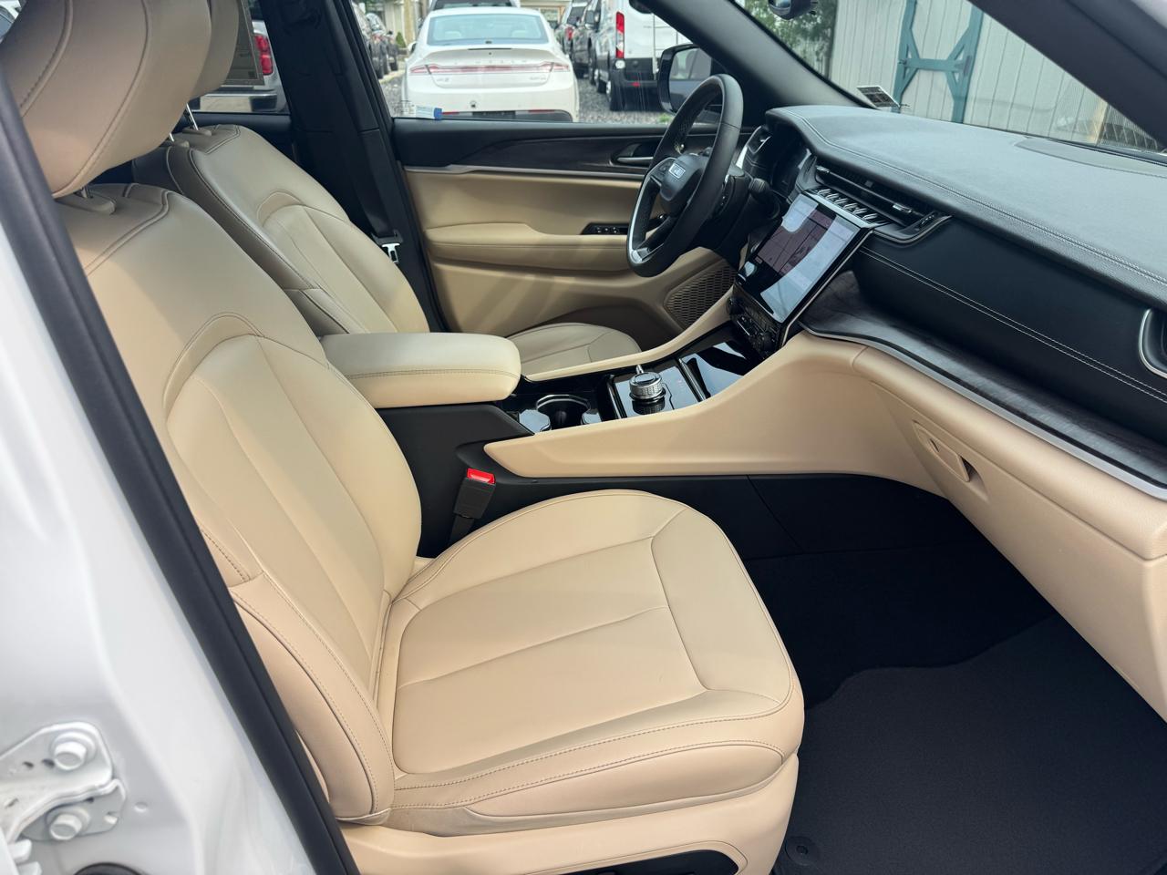 Jeep Grand Cherokee Limited 4x4 2023