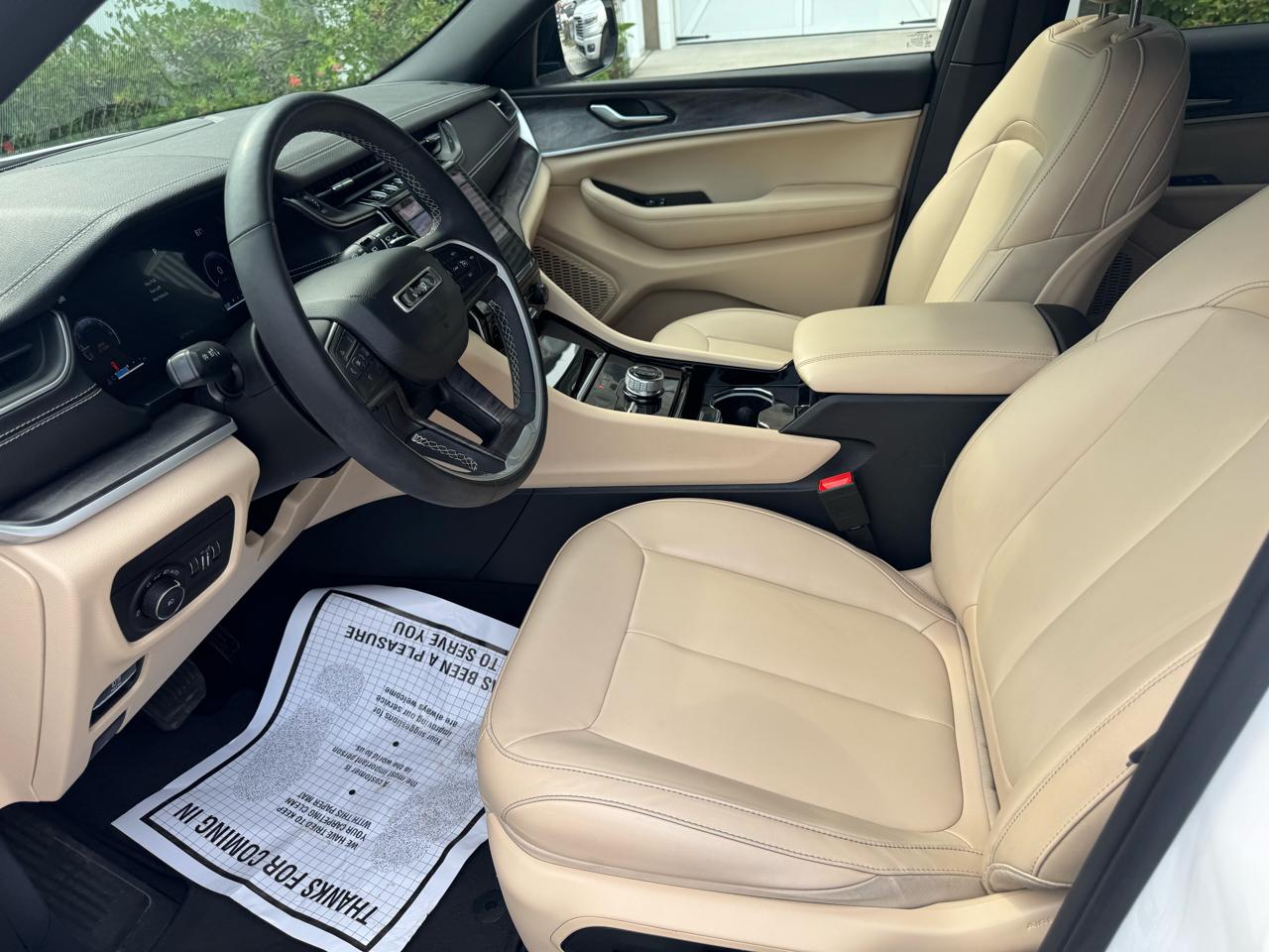 Jeep Grand Cherokee Limited 4x4 2023