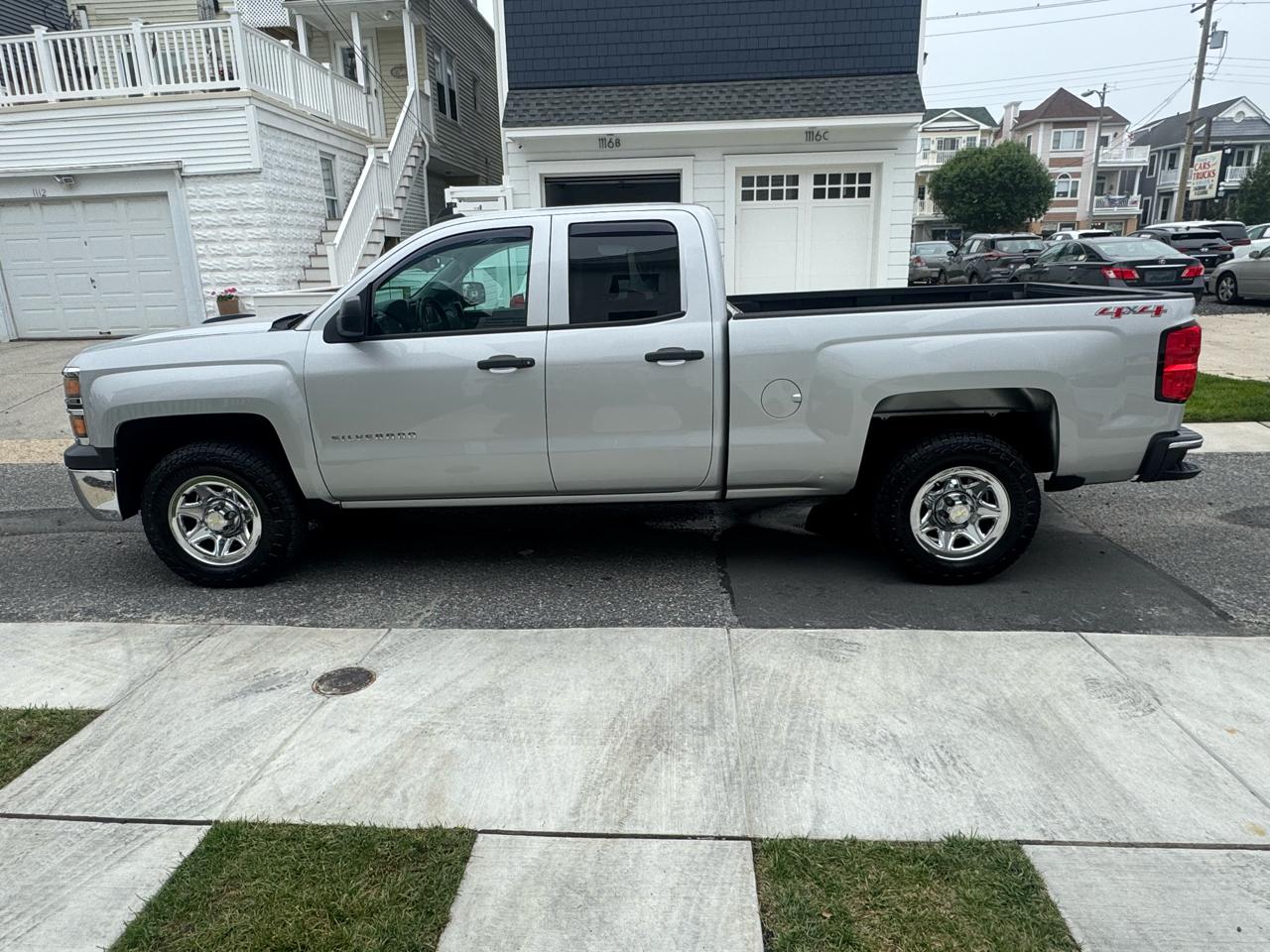 Chevrolet Silverado 1500 4WD Double Cab 143.5" LS 2015