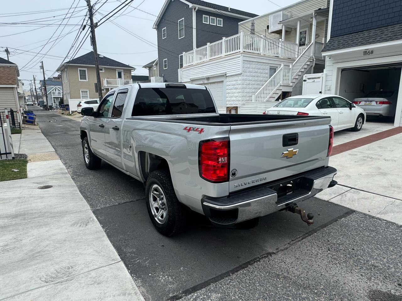 Chevrolet Silverado 1500 4WD Double Cab 143.5" LS 2015
