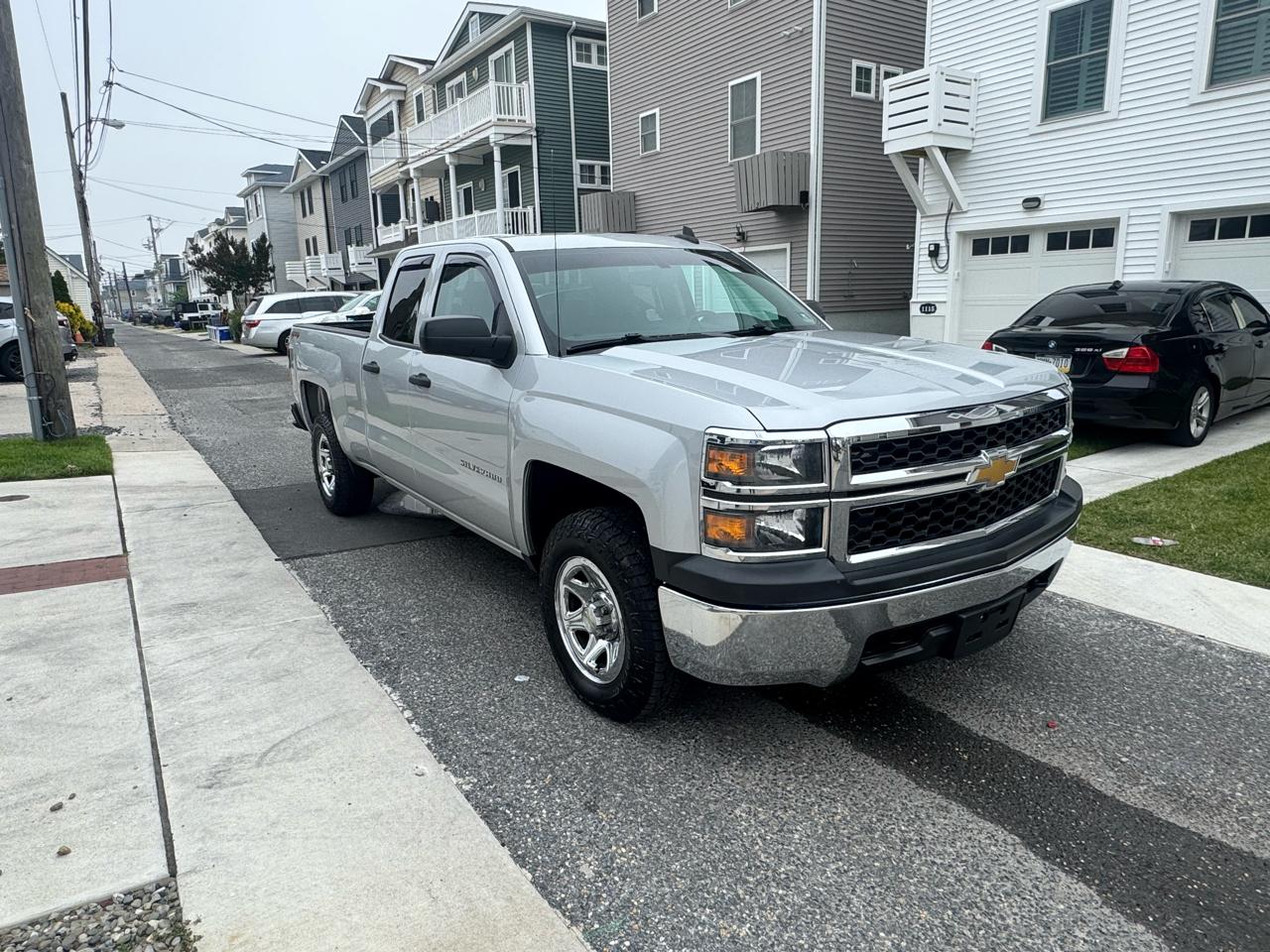 Chevrolet Silverado 1500 4WD Double Cab 143.5" LS 2015