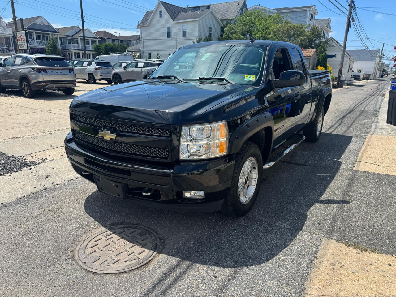 2011 Chevrolet Silverado 1500 4WD Ext Cab 143.5" LT