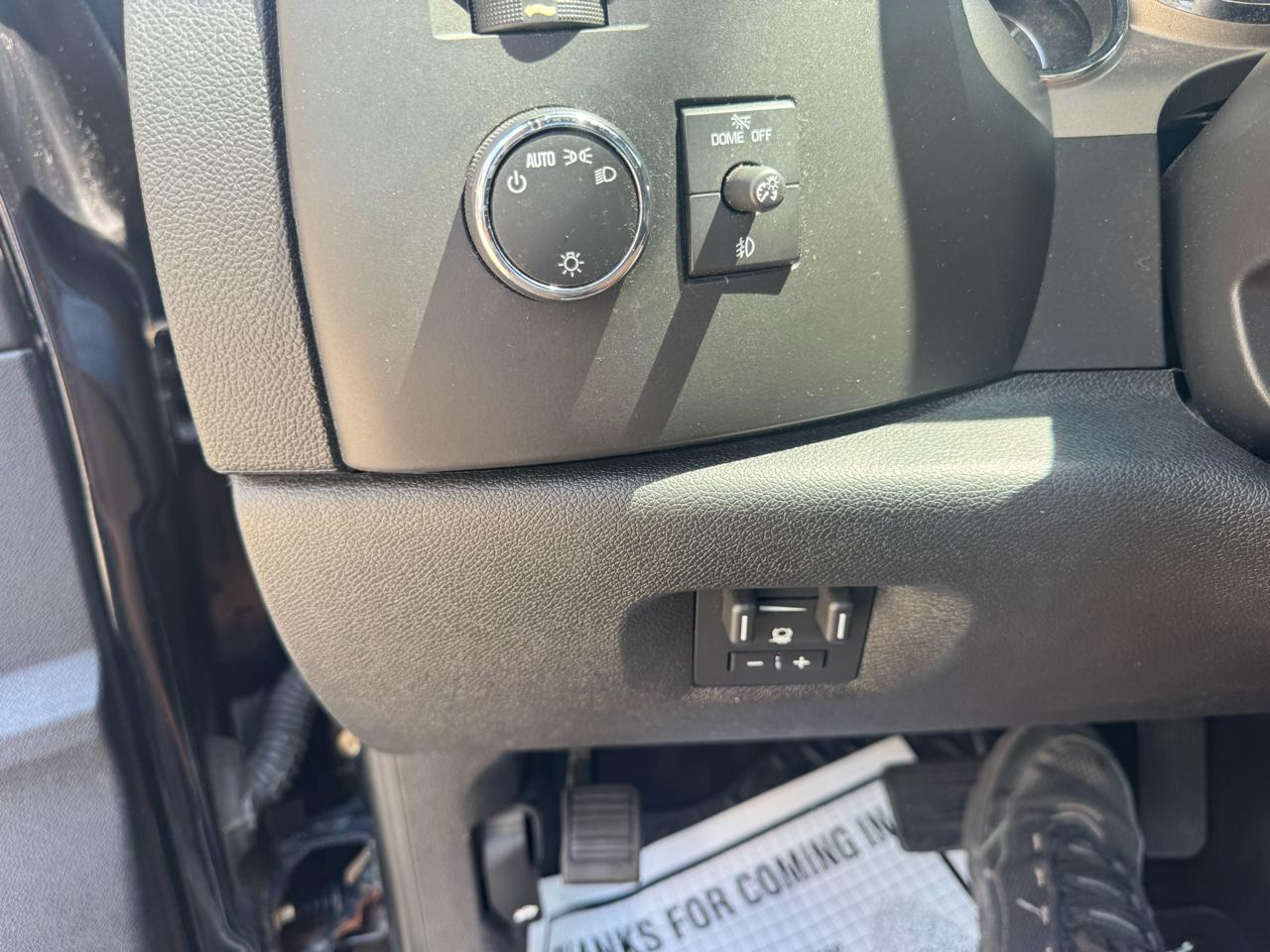Chevrolet Silverado 1500 4WD Ext Cab 143.5" LT 2011