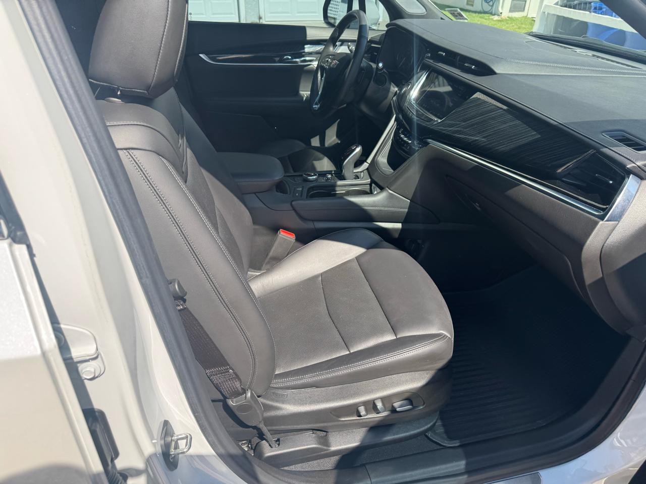 Cadillac XT6 AWD 4dr Premium Luxury 2022