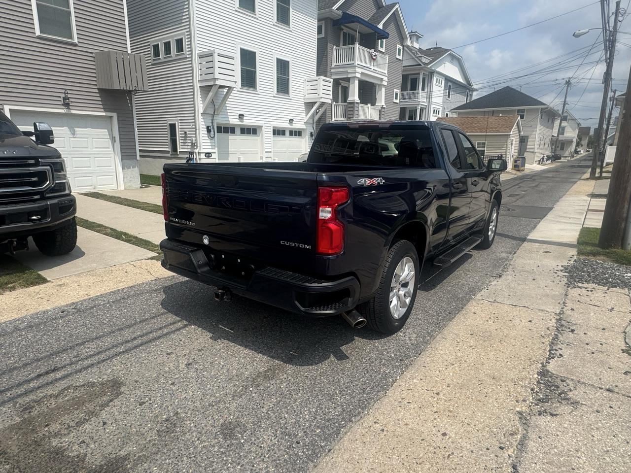Chevrolet Silverado 1500 4WD Double Cab 147" Custom 2020