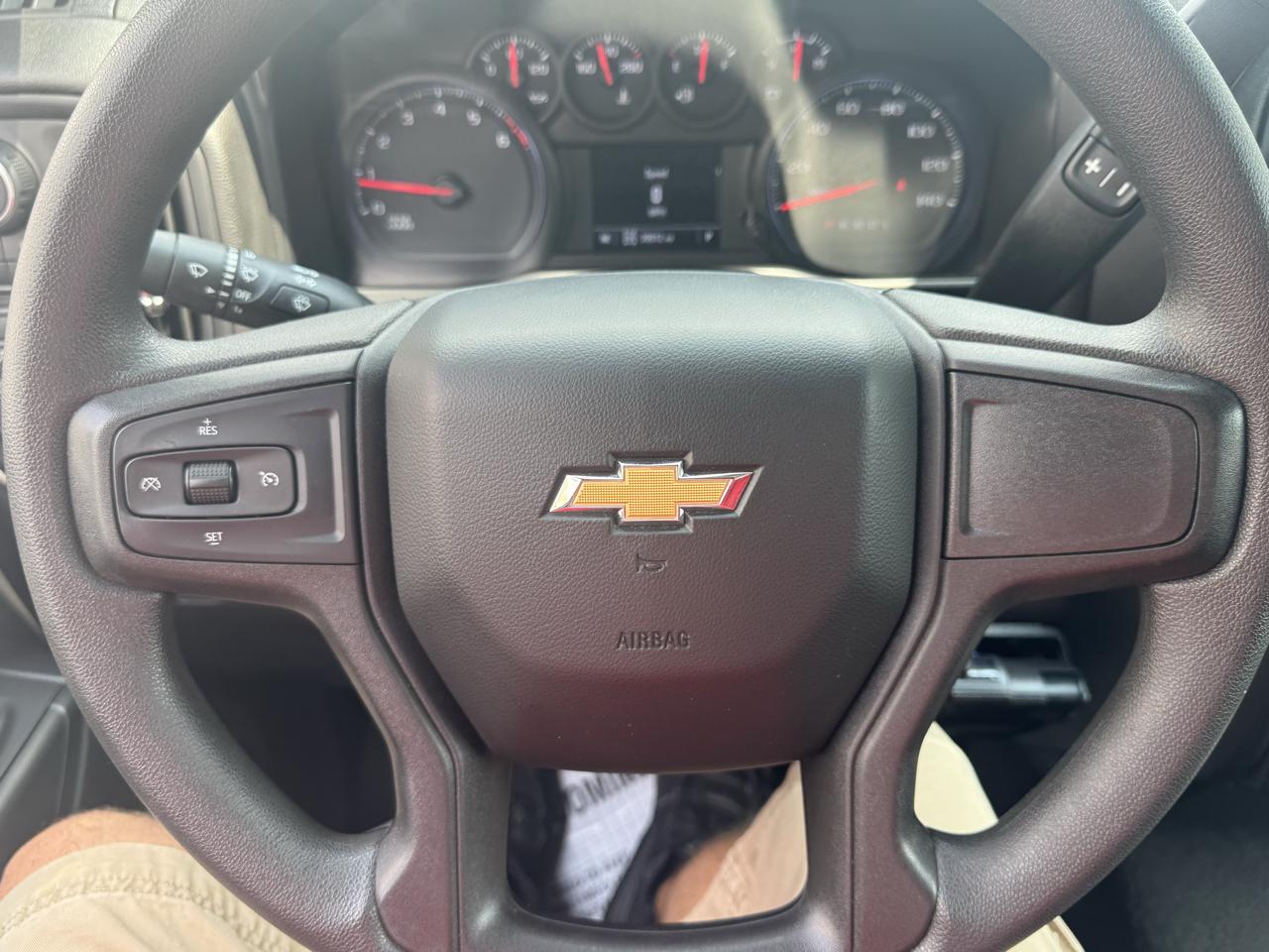 Chevrolet Silverado 1500 4WD Double Cab 147" Custom 2020