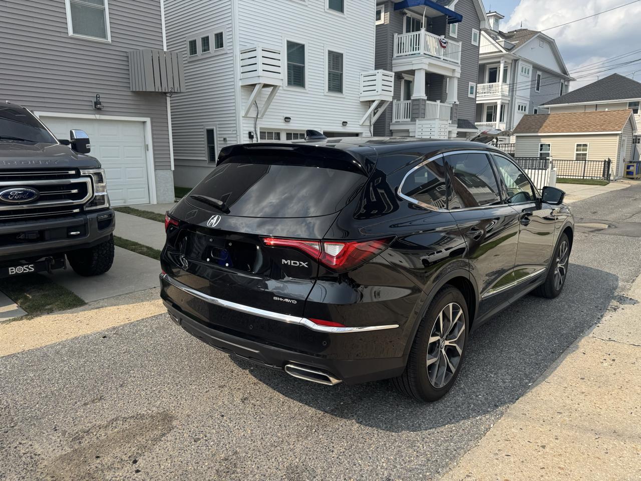 Acura MDX SH-AWD w/Technology Package 2024