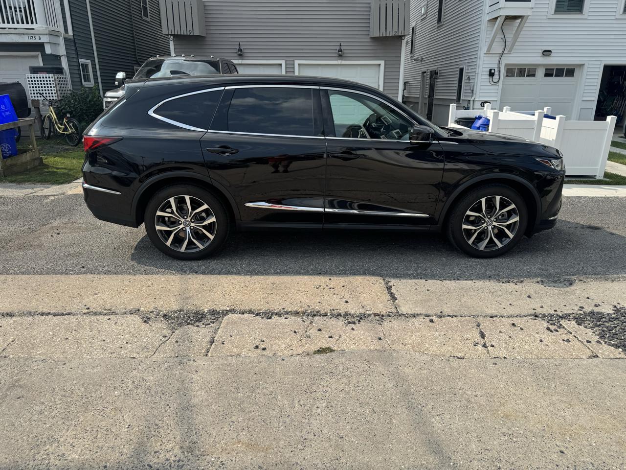 Acura MDX SH-AWD w/Technology Package 2024