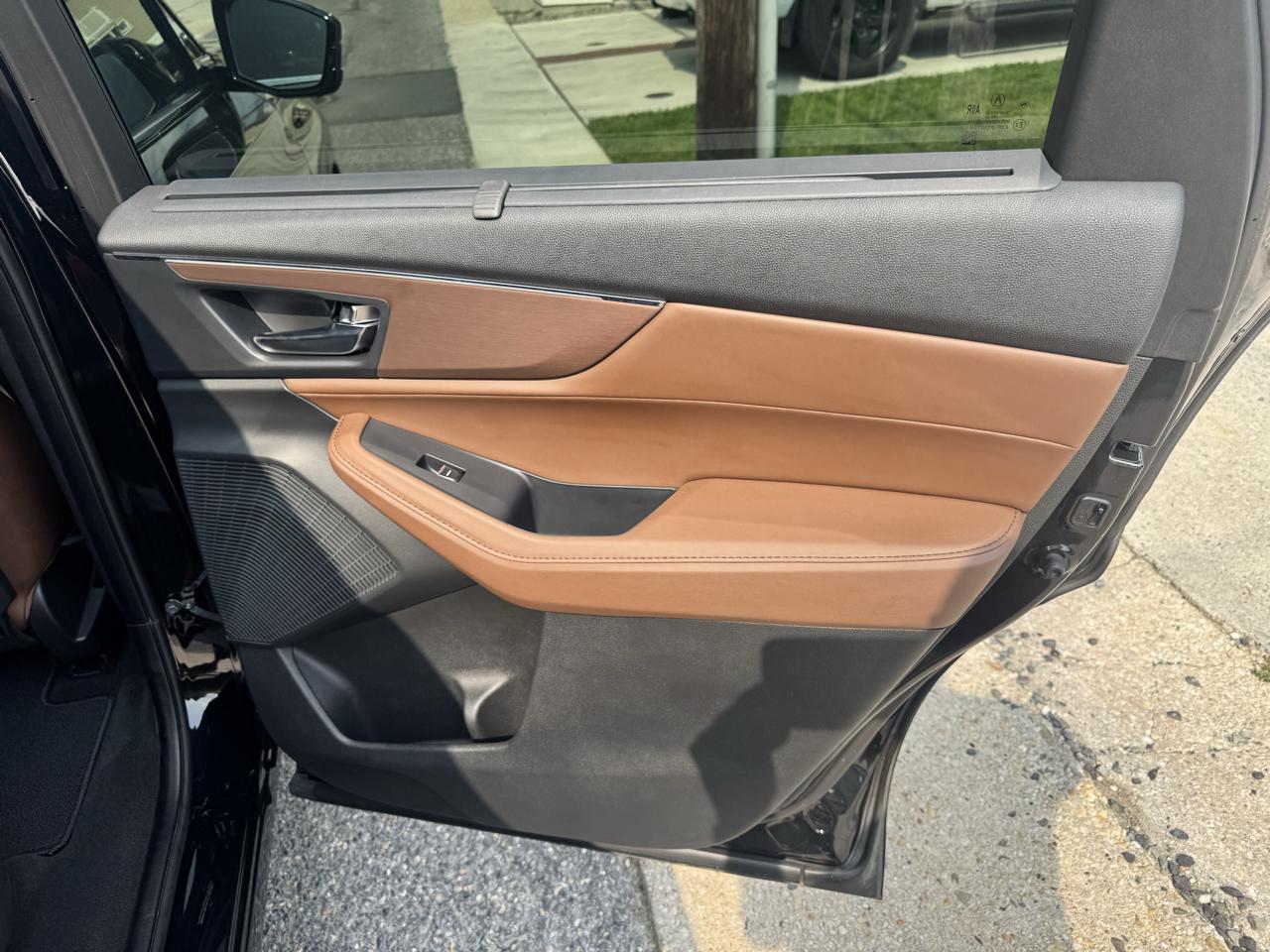 Acura MDX SH-AWD w/Technology Package 2024