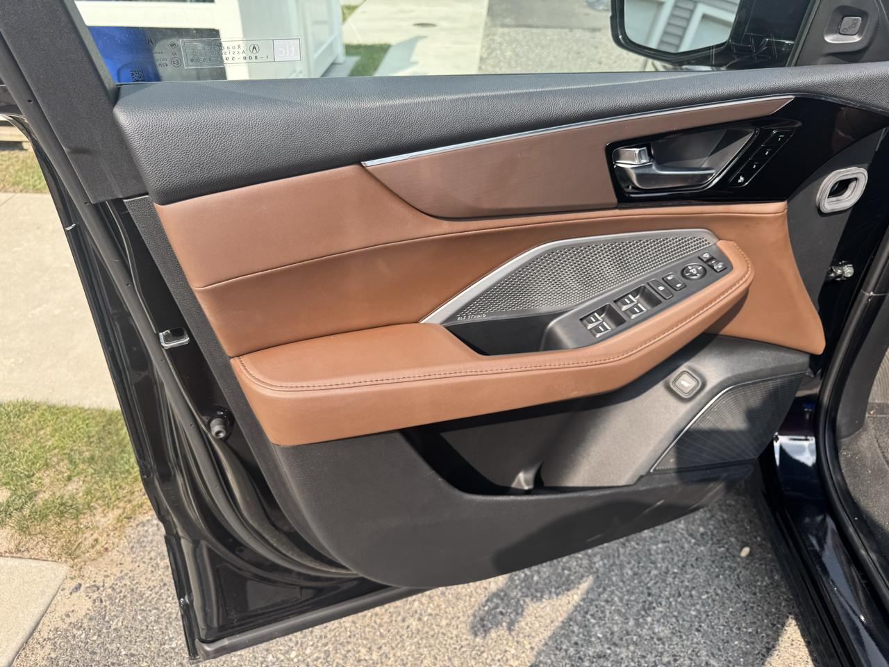 Acura MDX SH-AWD w/Technology Package 2024