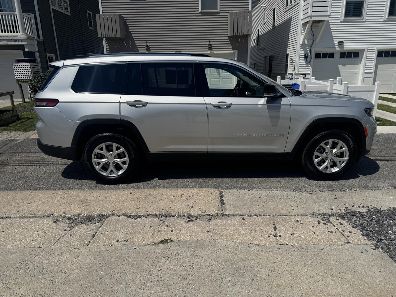 Jeep Grand Cherokee L Limited 4x4 2023