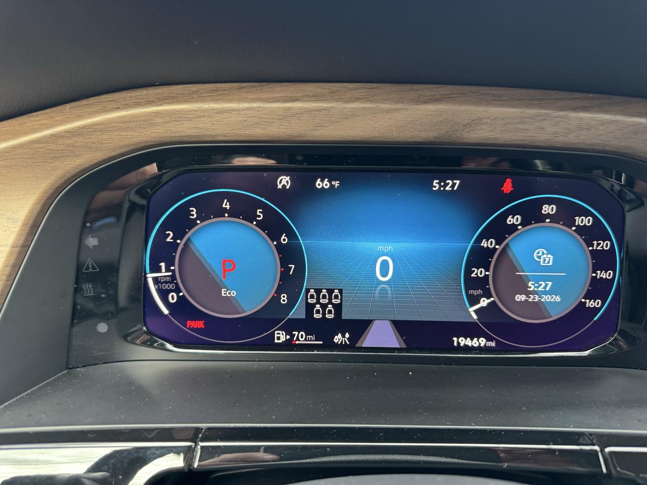 Volkswagen Atlas 2.0T SE w/Technology 4MOTION 2026