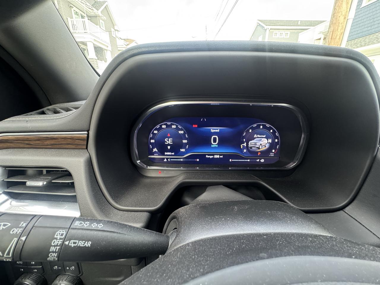 Chevrolet Suburban 4WD 4dr Premier 2024