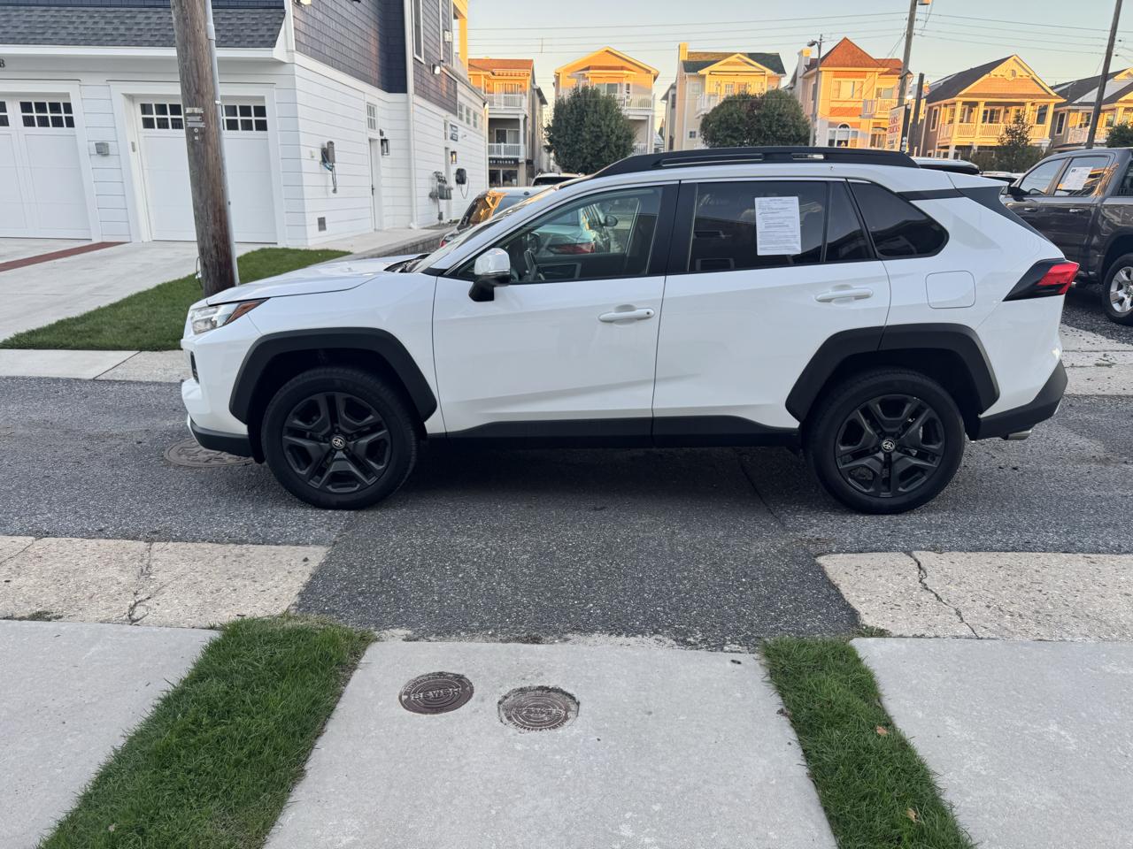 Toyota RAV4 Adventure AWD (Natl) 2024