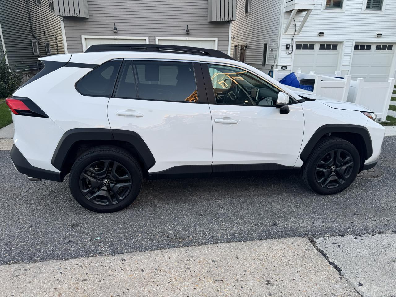 Toyota RAV4 Adventure AWD (Natl) 2024