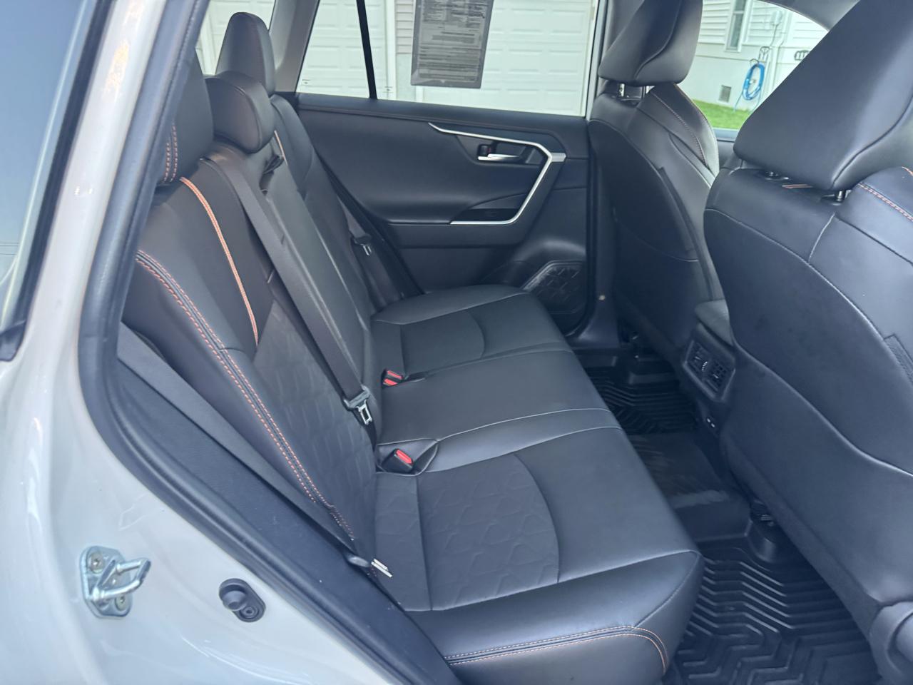 Toyota RAV4 Adventure AWD (Natl) 2024