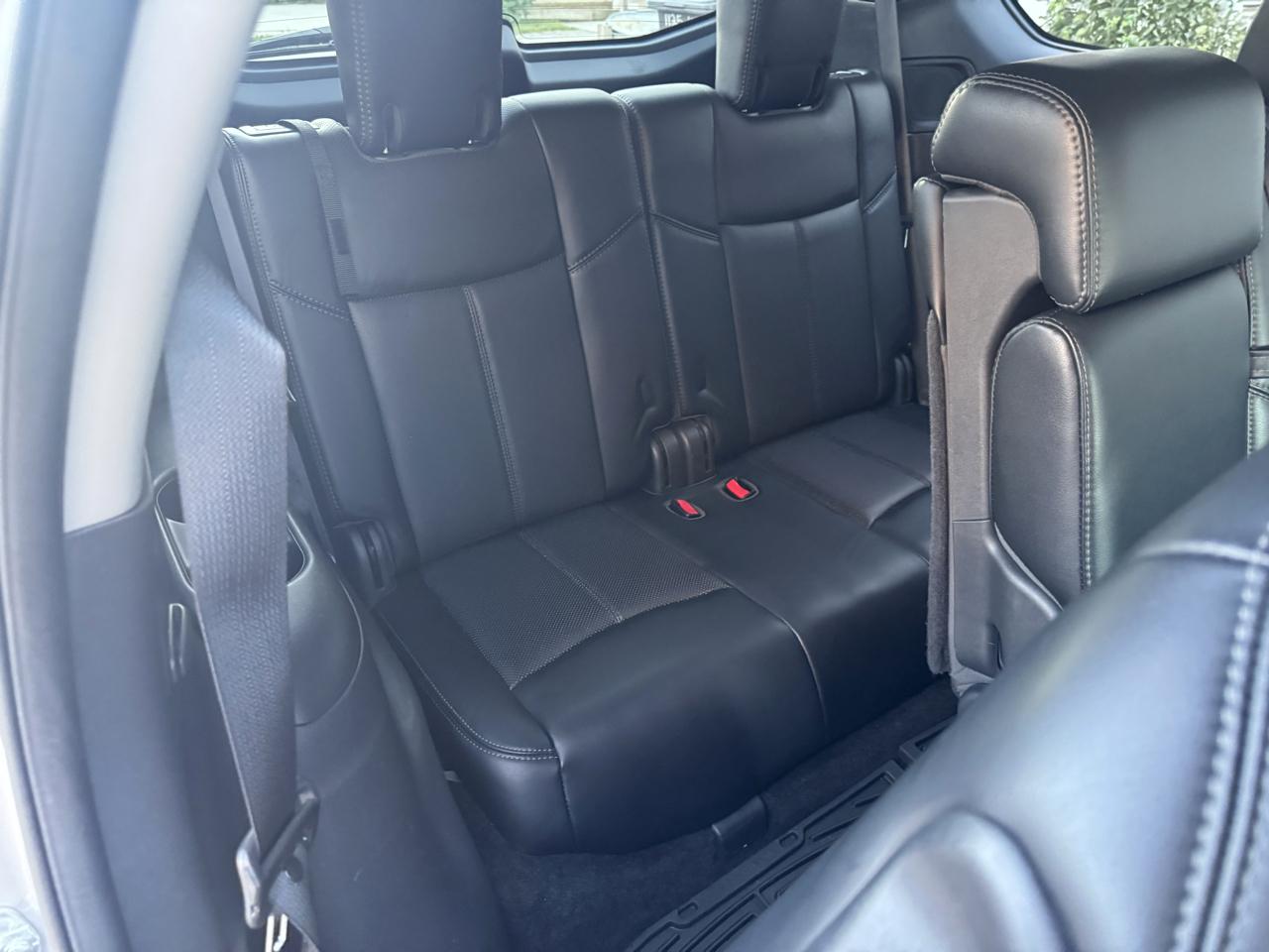 Nissan Pathfinder 4x4 Platinum 2017