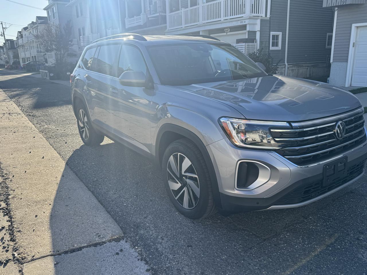Volkswagen Atlas 2.0T SE w/Technology 4MOTION 2026