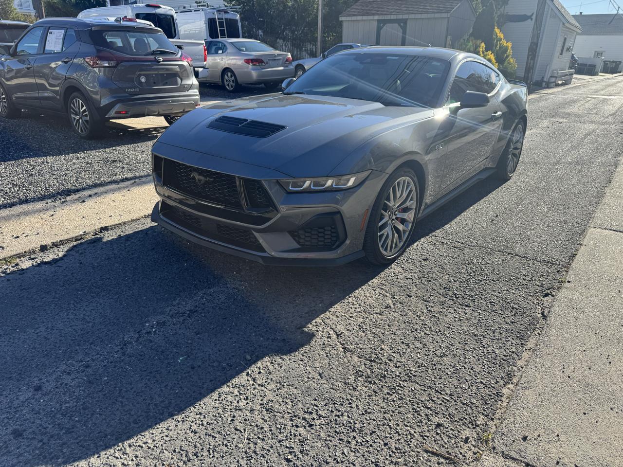 Ford Mustang GT Fastback 2025