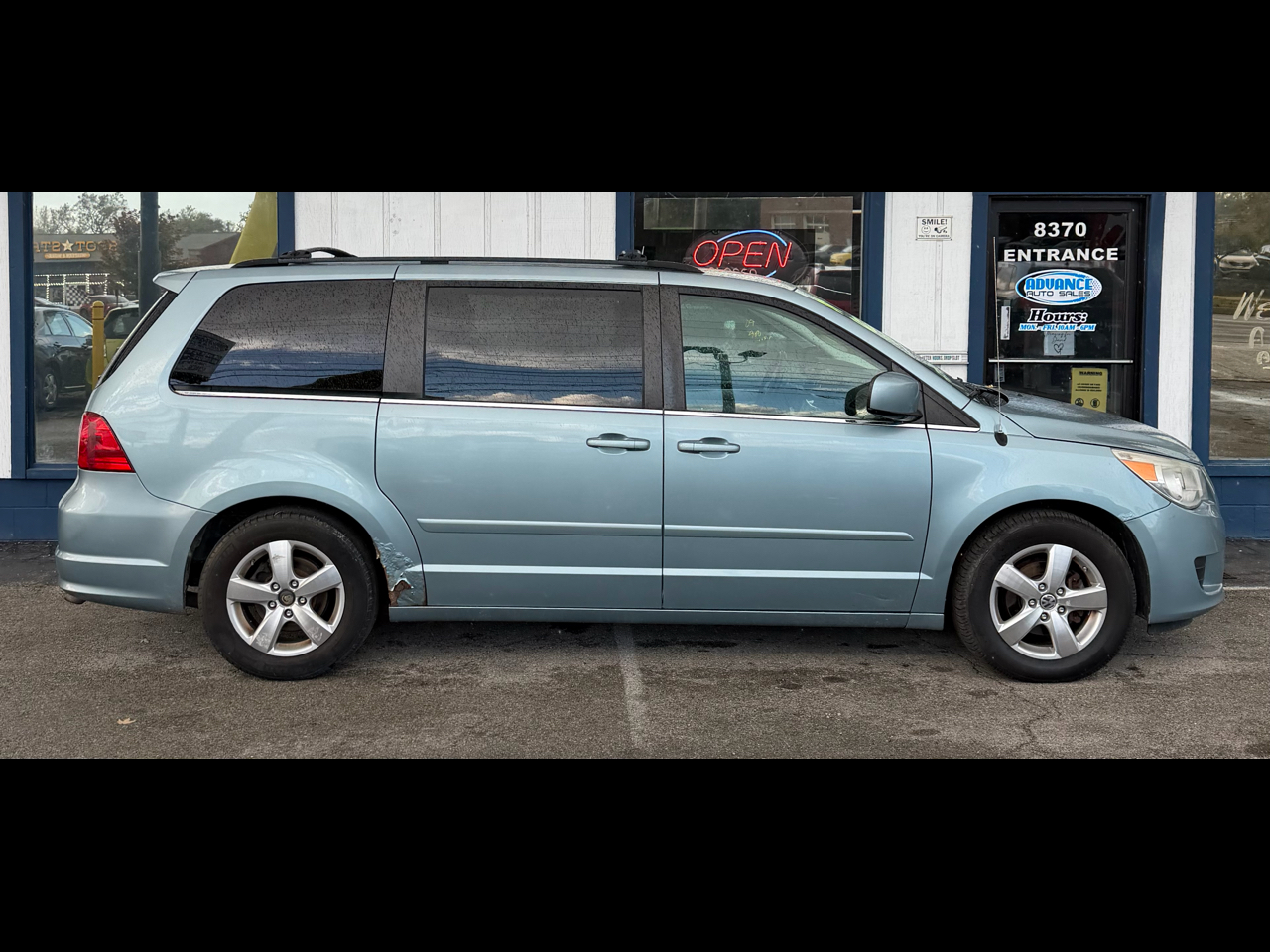 2009 Volkswagen Routan SEL