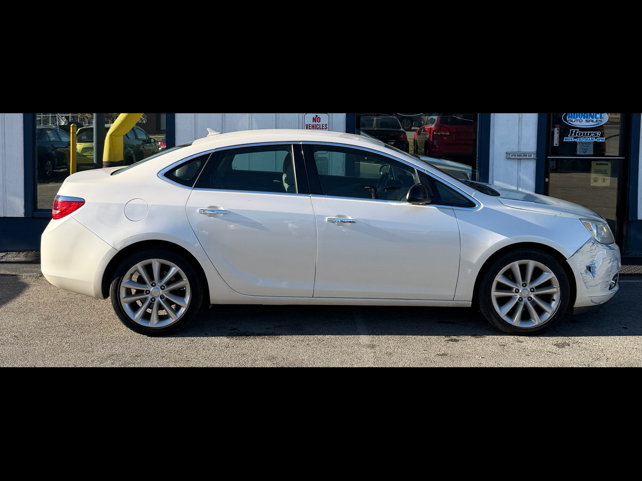 Buick Verano Base 2014 Buick Verano Base 2014