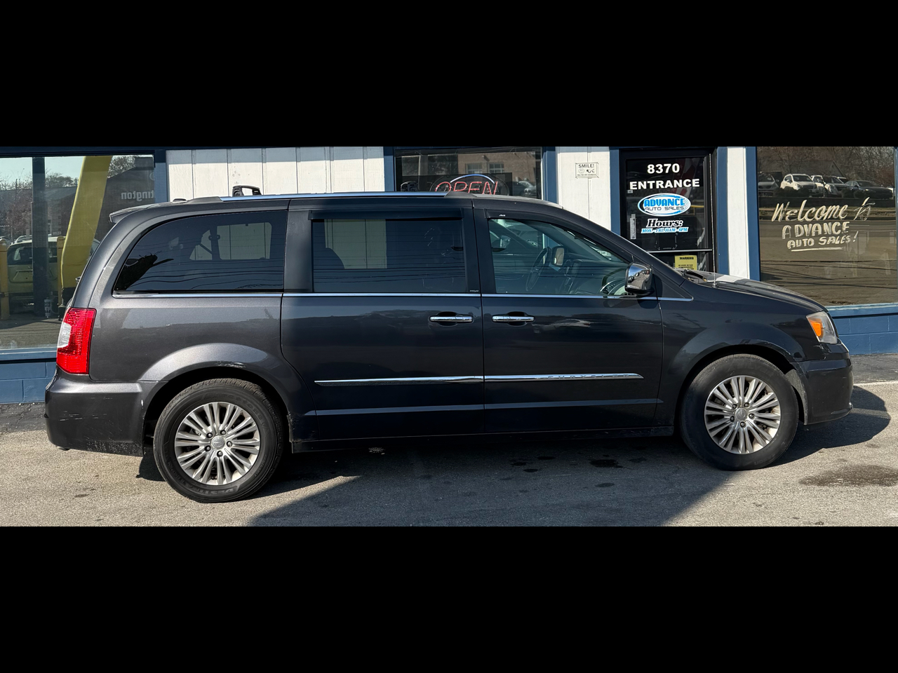 2012 Chrysler Town & Country Limited