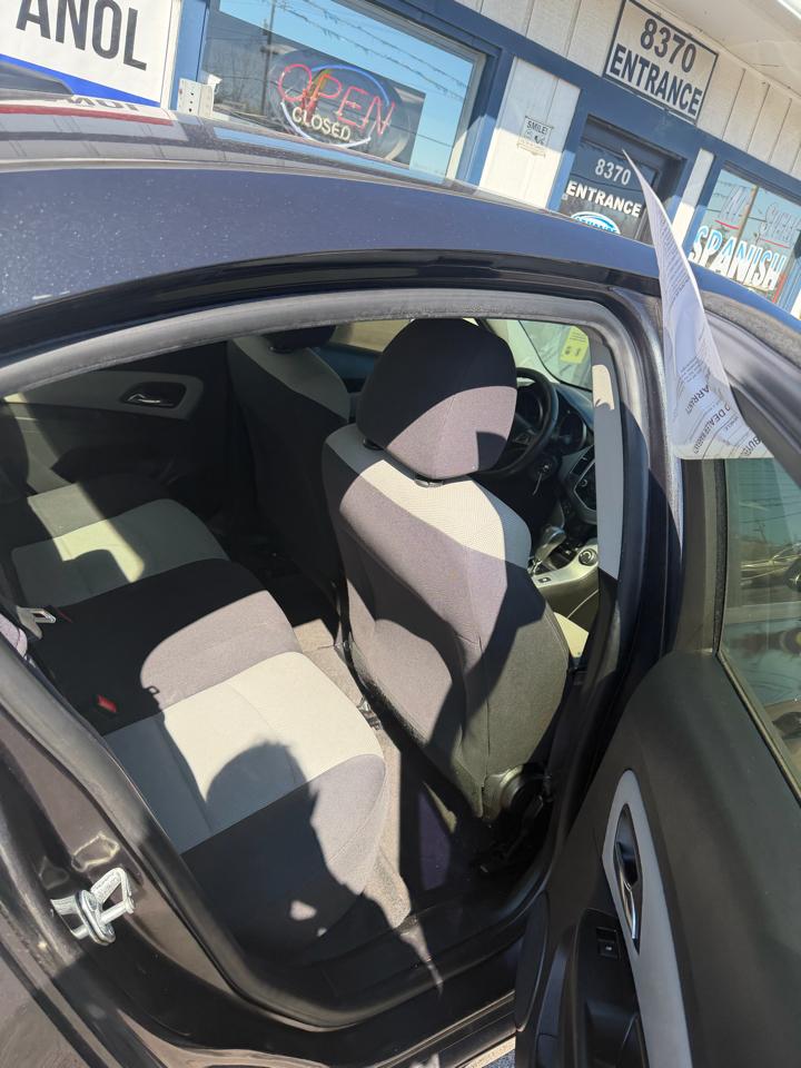 Chevrolet Cruze LS Auto 2014