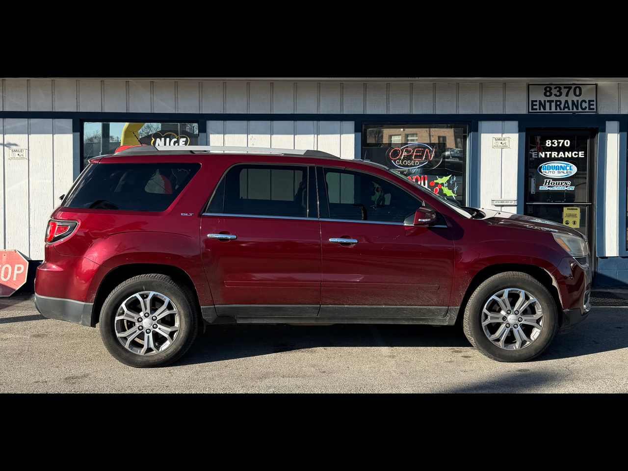 2015 GMC Acadia SLT1's photo