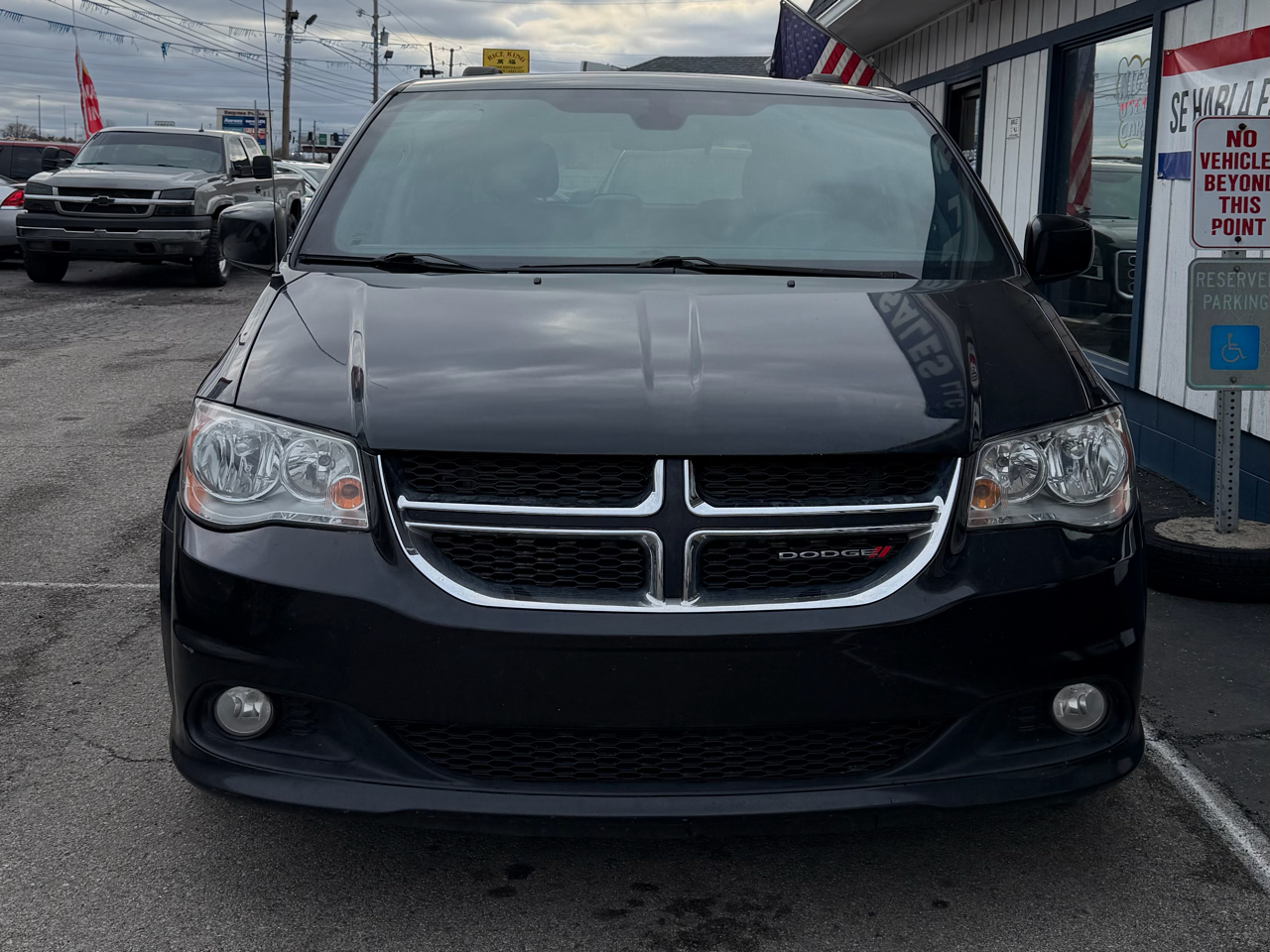 2018 Dodge Grand Caravan SXT's photo