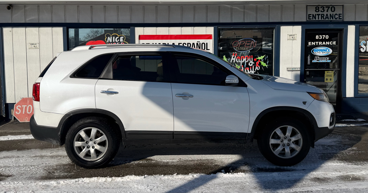 Kia Sorento LX 2WD 2011