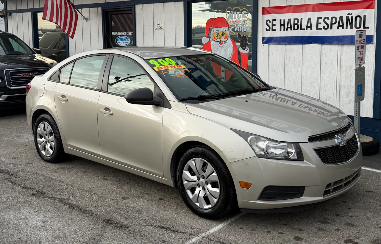 Chevrolet Cruze LS Auto 2013
