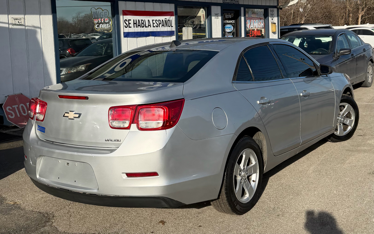 Chevrolet Malibu LS 2013