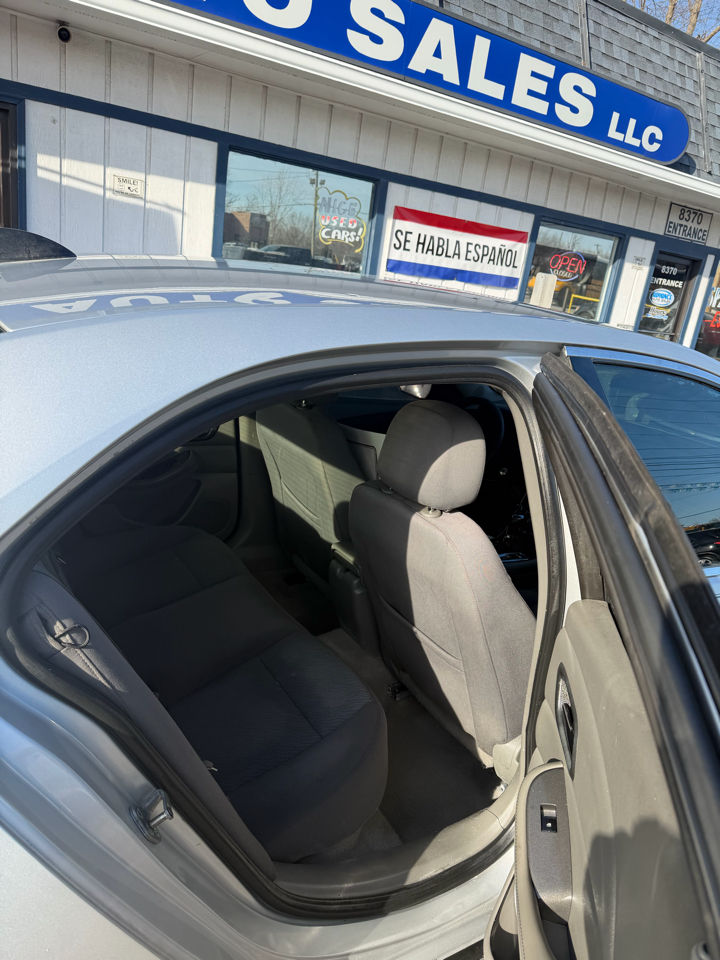 Chevrolet Malibu LS 2013