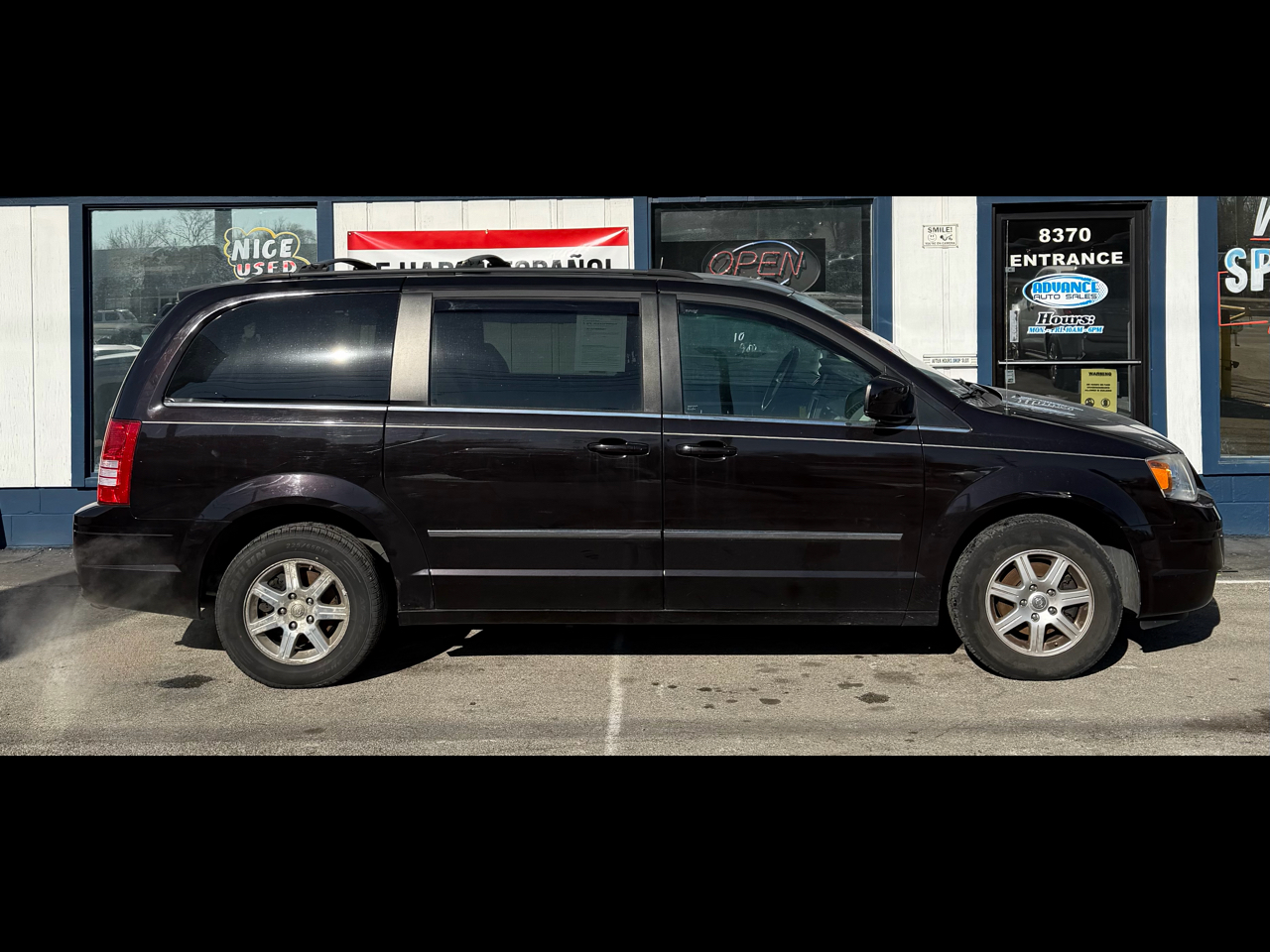 2010 Chrysler Town & Country Touring Plus