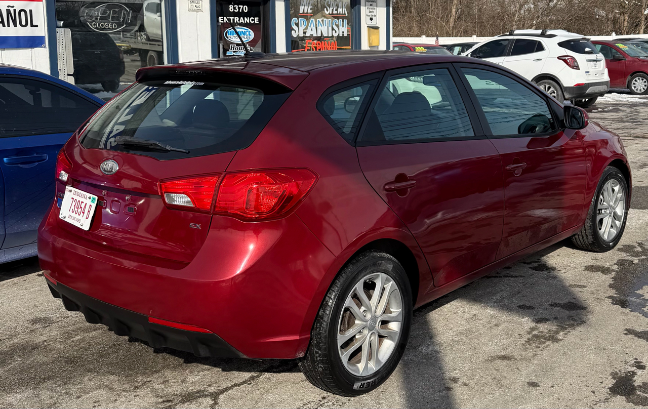 Kia Forte 5-Door EX 2011