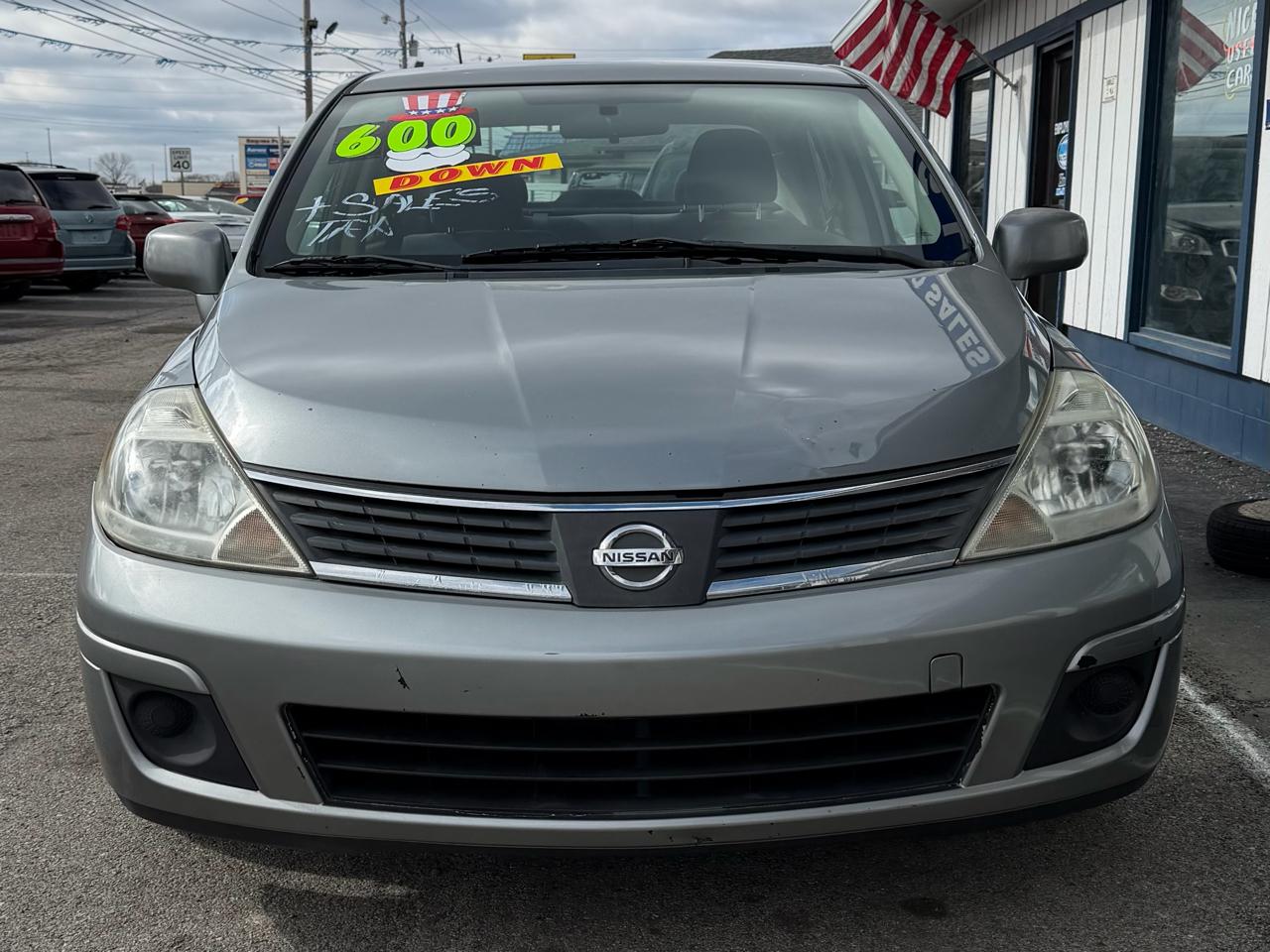 Nissan Versa 1.8 S Sedan 2008