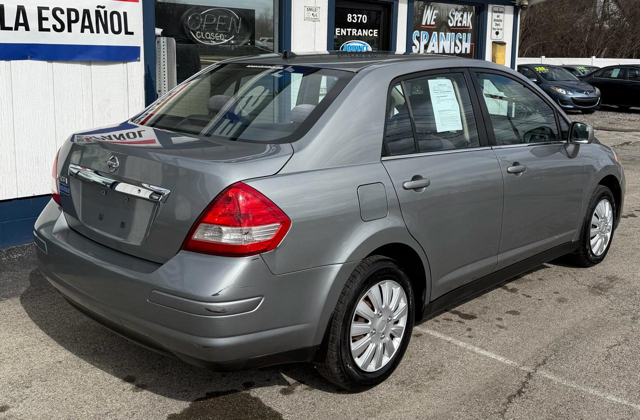 Nissan Versa 1.8 S Sedan 2008