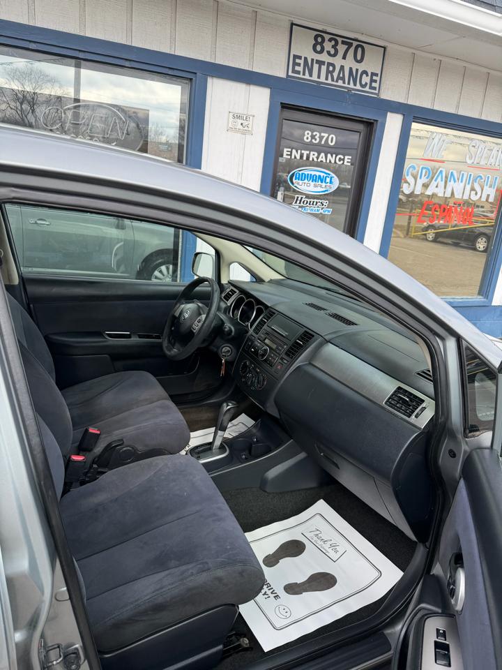 Nissan Versa 1.8 S Sedan 2008